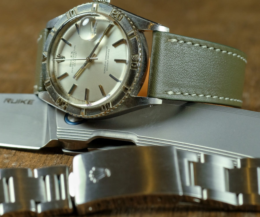 Alternative view of CLASSIC SMOOTH KHAKI GREEN (cream stitching)